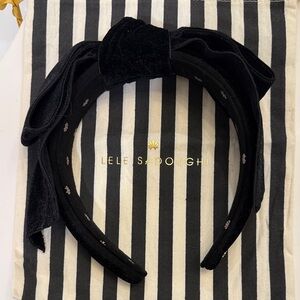 Lele Sadoughi Luxe Black Velvet Bow Headband